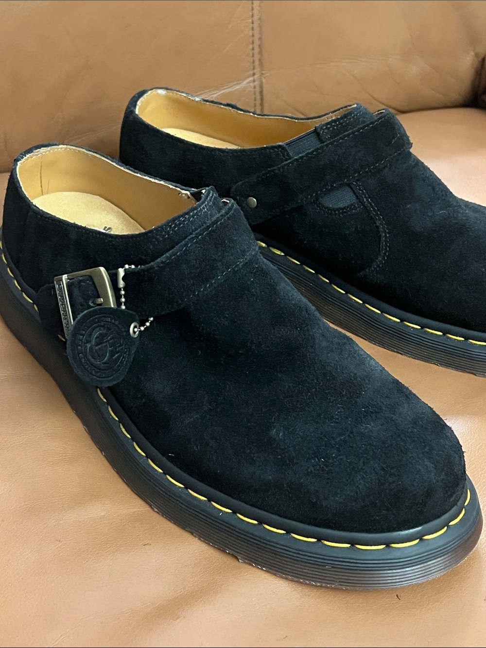 Dr. Martens Isham Desert Oasis Suede Mule 'Black' Size 12